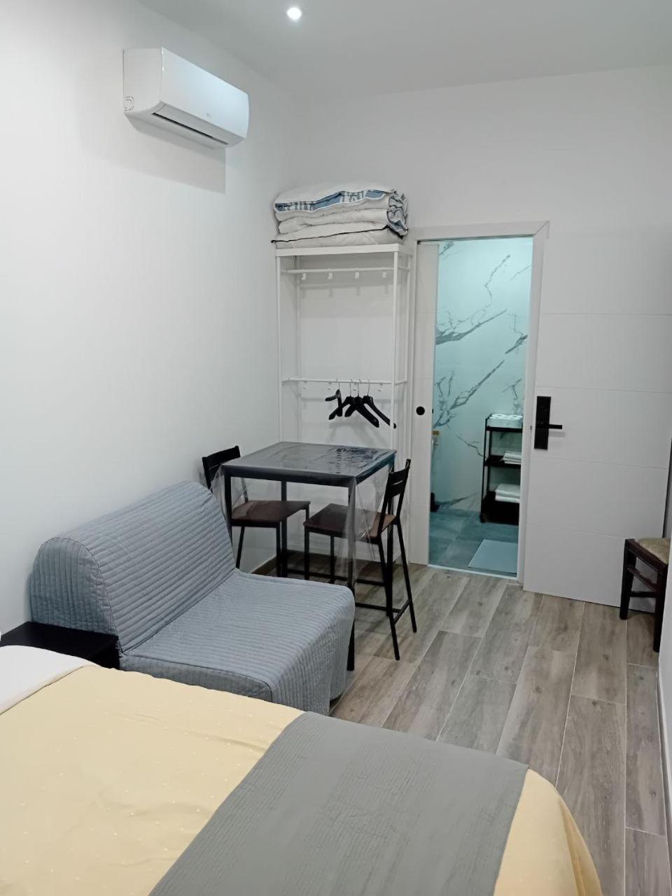 Smart Suite Madrid Exterior photo